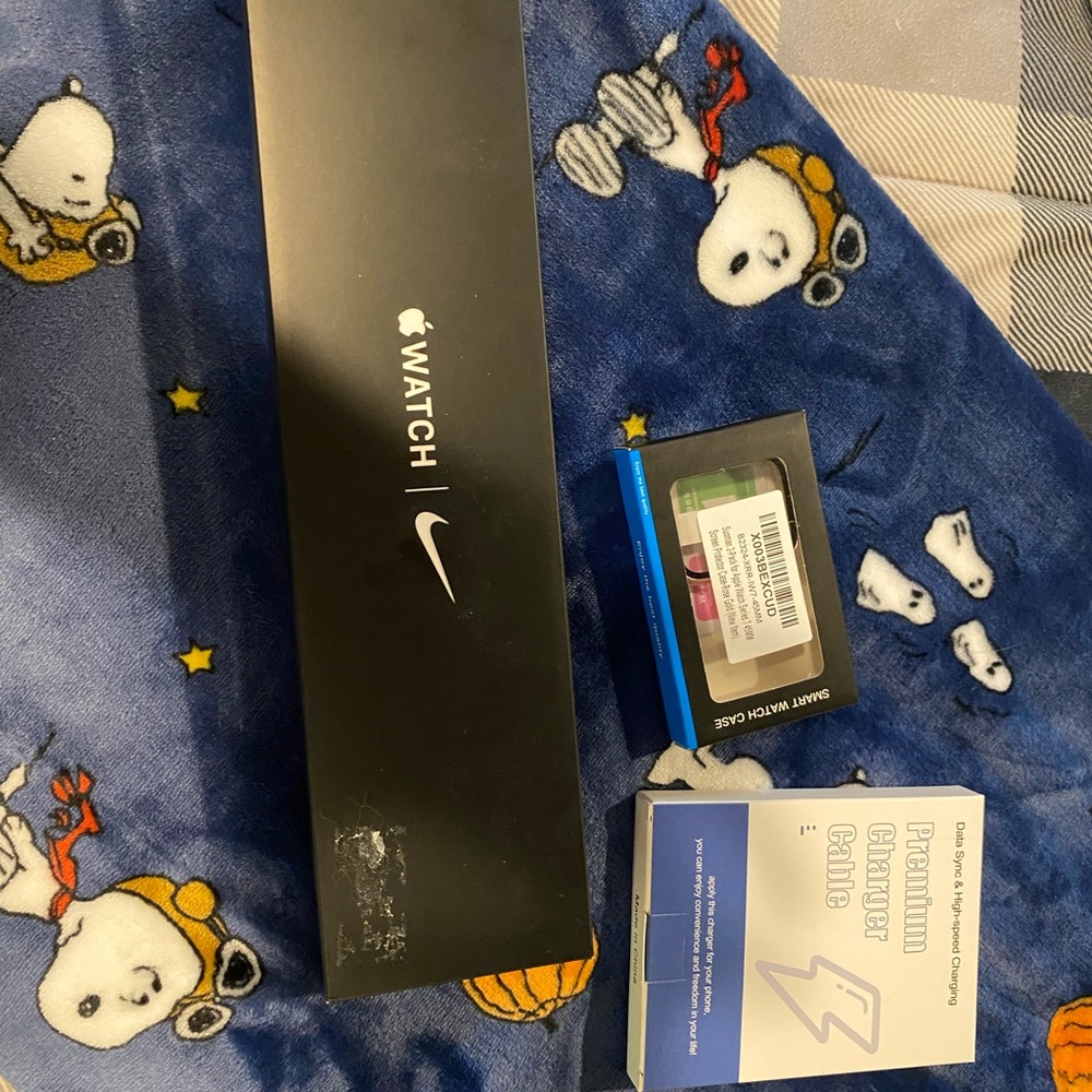 Apple Watch Nike Edition series 7 45mm